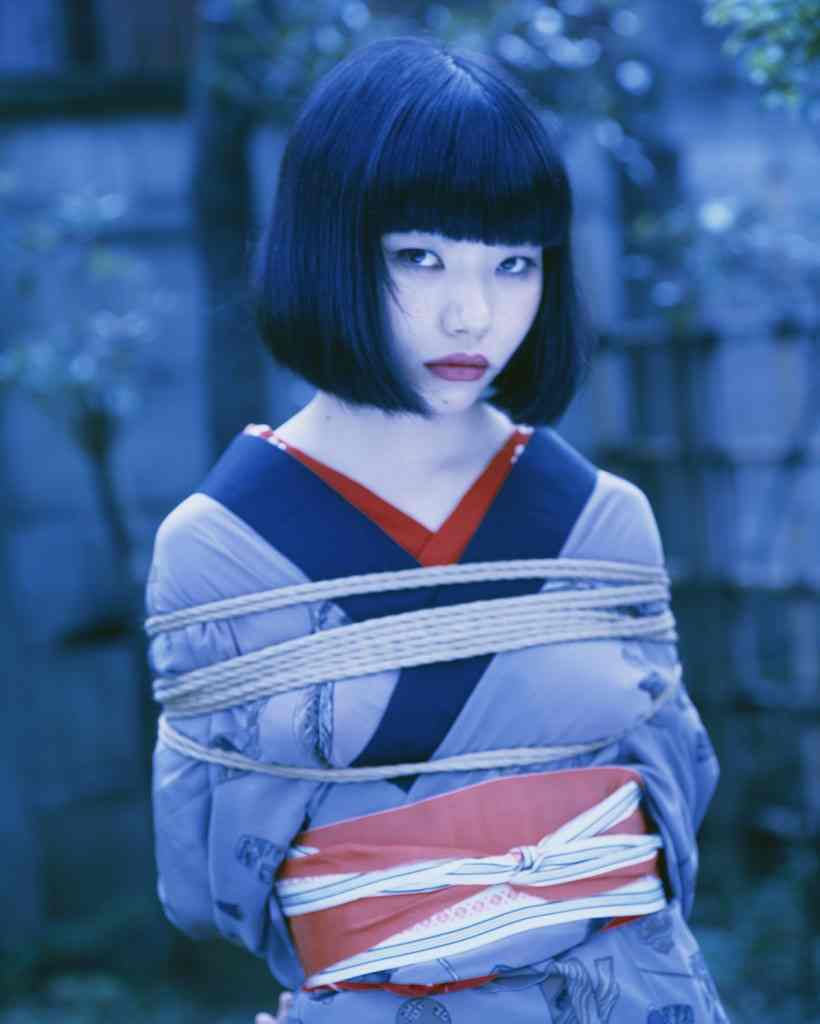 bondage-Nobuyoshi-Araki12